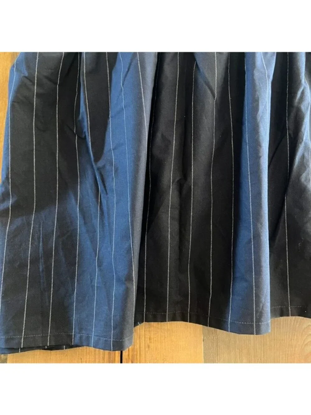 Chaps Home King Bedskirt White & Navy Pinstripe Cotton 15